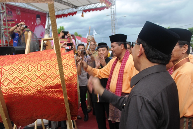 File foto tidak ditemukan !!!