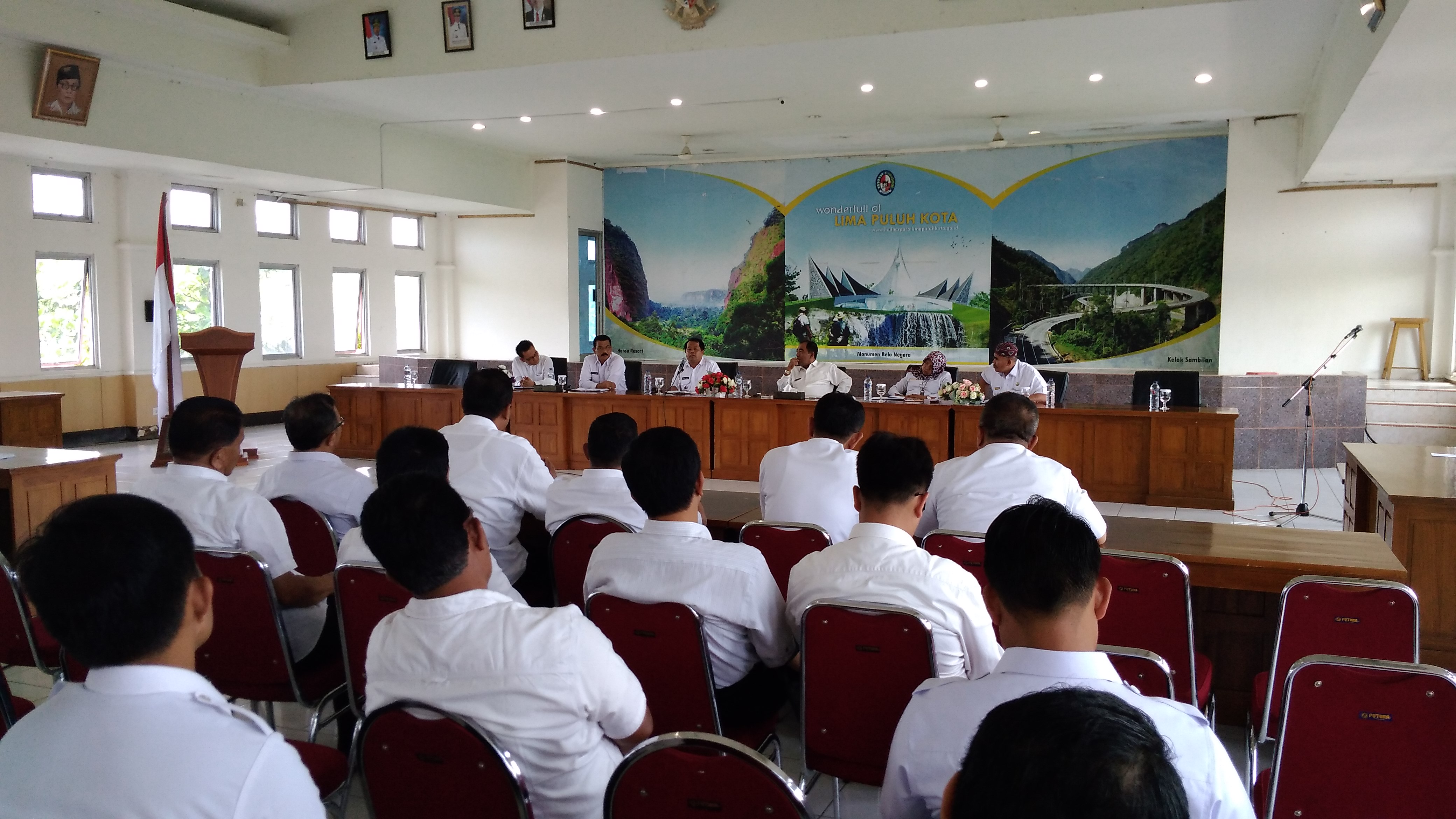 File foto tidak ditemukan !!!