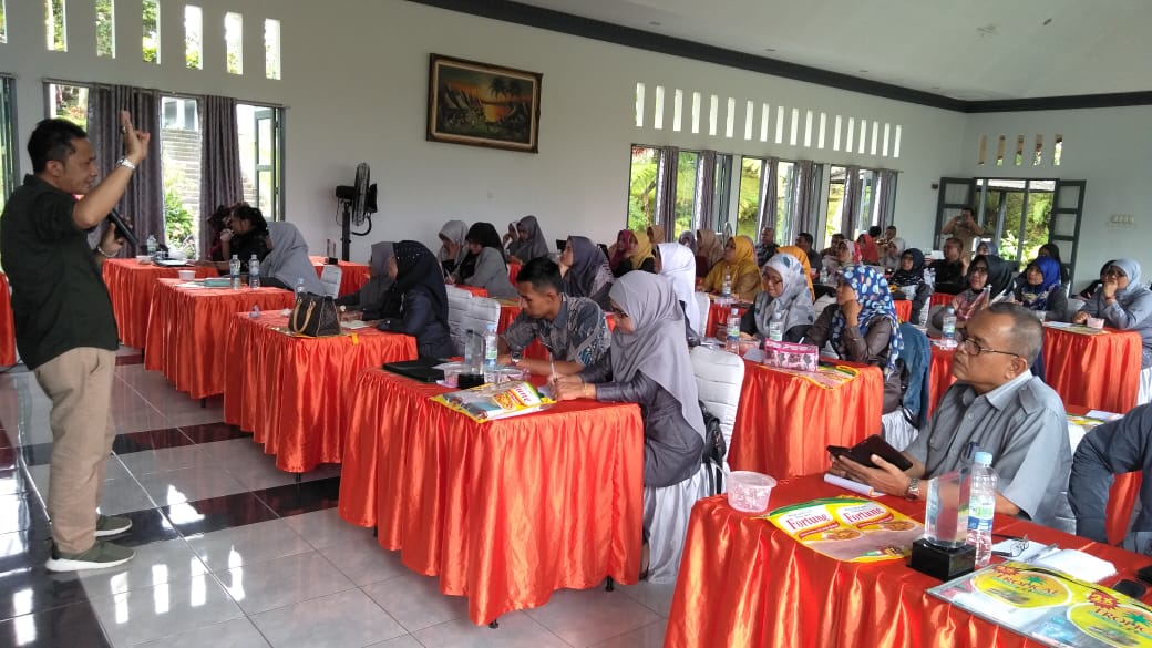 File foto tidak ditemukan !!!