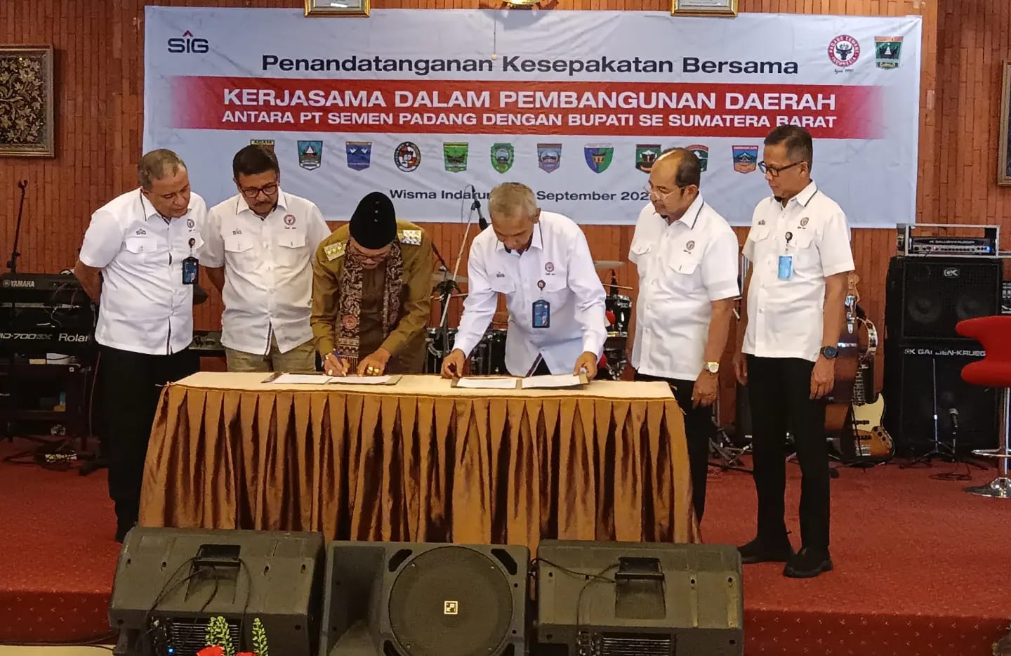 File foto tidak ditemukan !!!